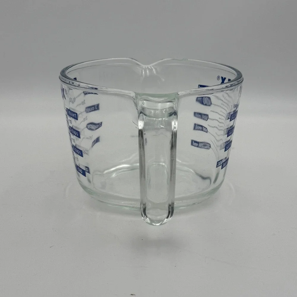 Pyrex 1 Quart 4 Cup Glass Measuring Cup Blue Lettering USA 1000ml 32oz